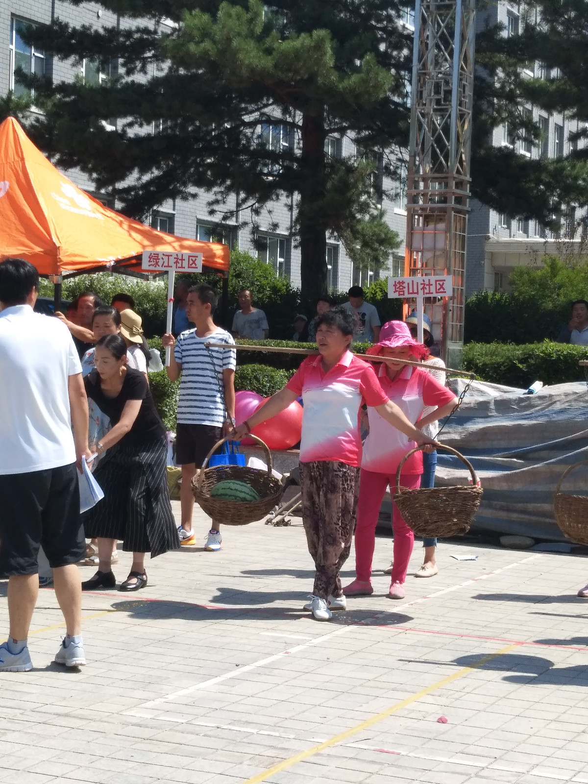 濉斿北绀惧尯渚ㄧ湻姹ゆ鐞村甫闃熷弬鍔犳瘮璧�.jpg 濉斿北绀惧尯渚ㄧ湻姹ゆ鐞村甫闃熷弬鍔犳瘮璧�.jpg