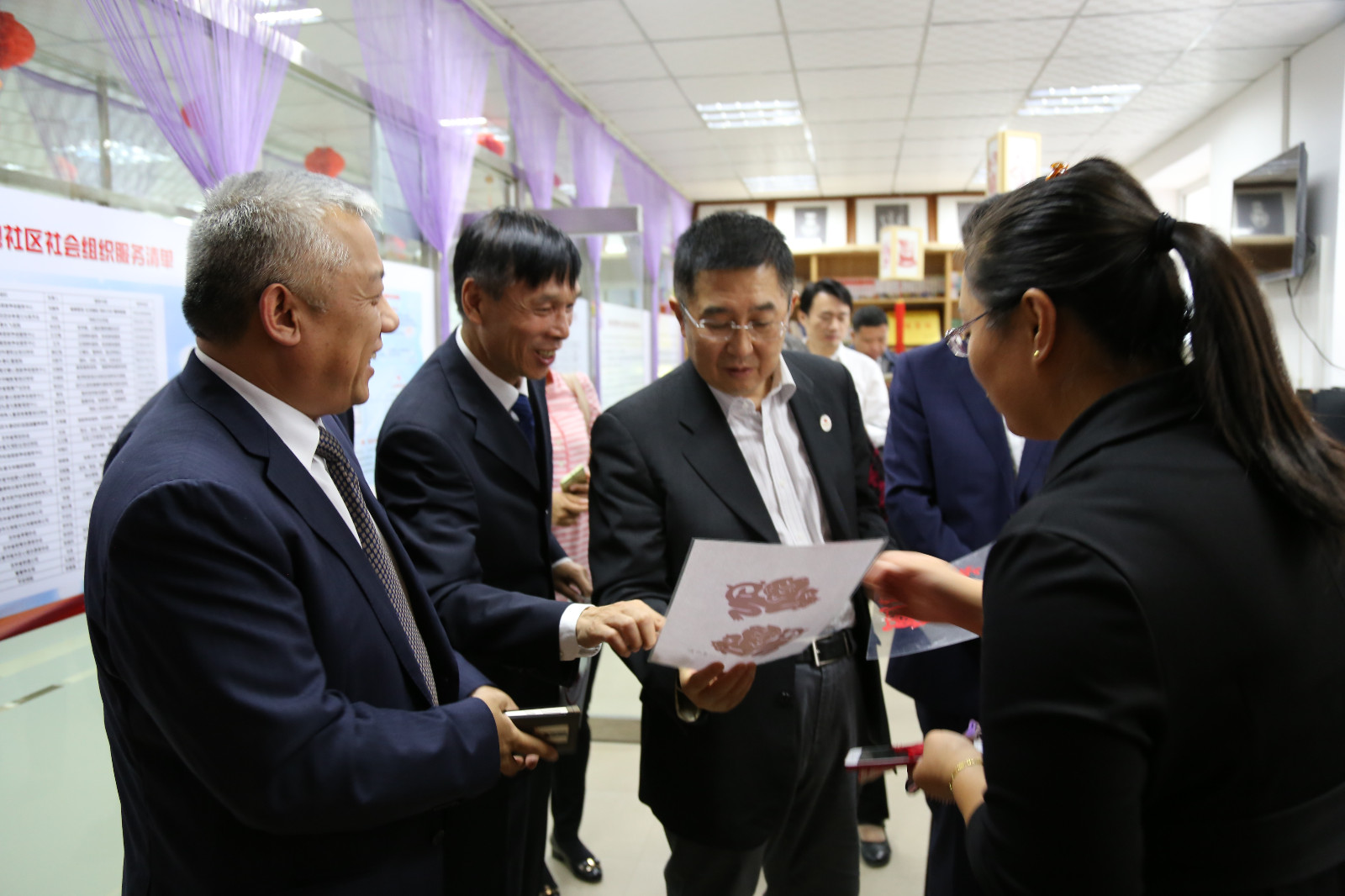 涔斿崼鍓富甯鐪嬪綊渚ㄤ鲸鐪峰壀绾镐綔鍝�.JPG 涔斿崼鍓富甯鐪嬪綊渚ㄤ鲸鐪峰壀绾镐綔鍝�.JPG