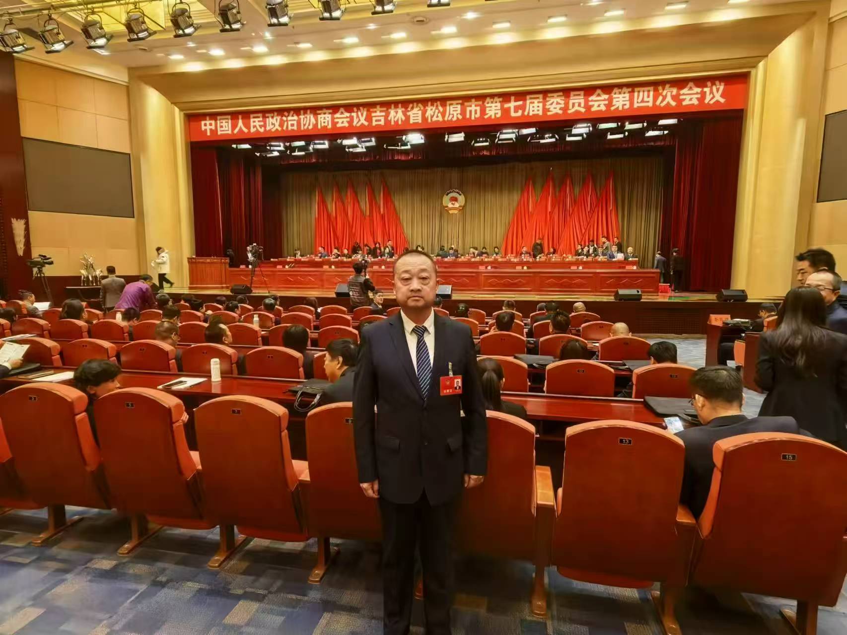 闄堜紵涓�.jpg 闄堜紵涓�.jpg